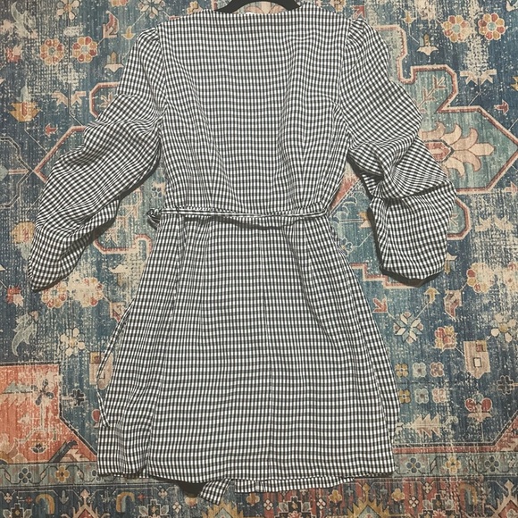 🔥Highline Collective🔥 | Black and white gingham puff sleeve wrap dress - Picture 16 of 16